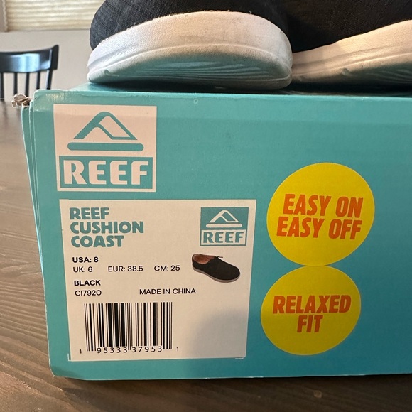 Reef Women’s Cushion Coast Slip On Sneaker - Picture 4 of 7